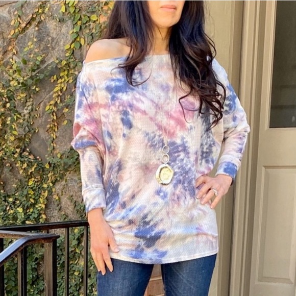 ShopEvelynne Tops - Tie dye slouchy off the shoulder dolman top